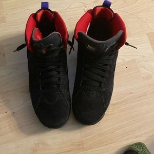 Jordan’s size 7 trying to get rid of them